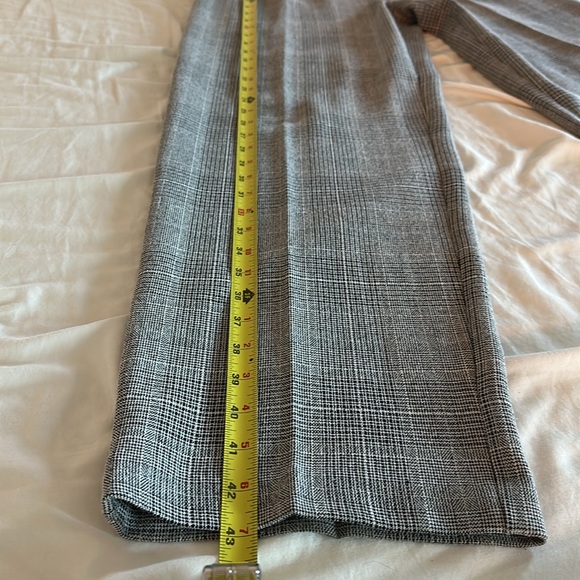 H&M Gray Plaid Pleated Wide Leg Pants Size 2 - Picture 11 of 11